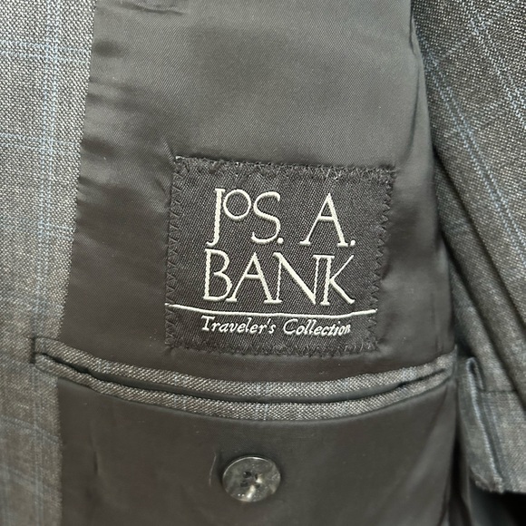 *Great Pre-Owned* Jos. A. Bank Trader’s Collection Checkered Jacket (100% Wool) - Picture 3 of 5